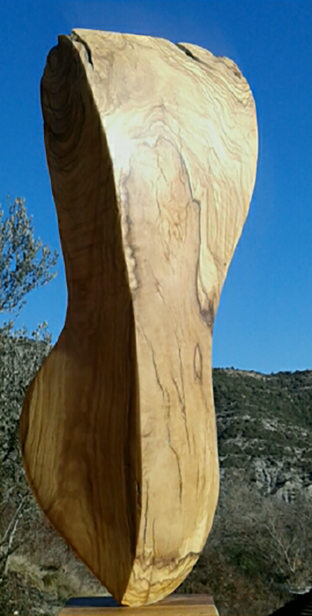 olvio wood sculpture